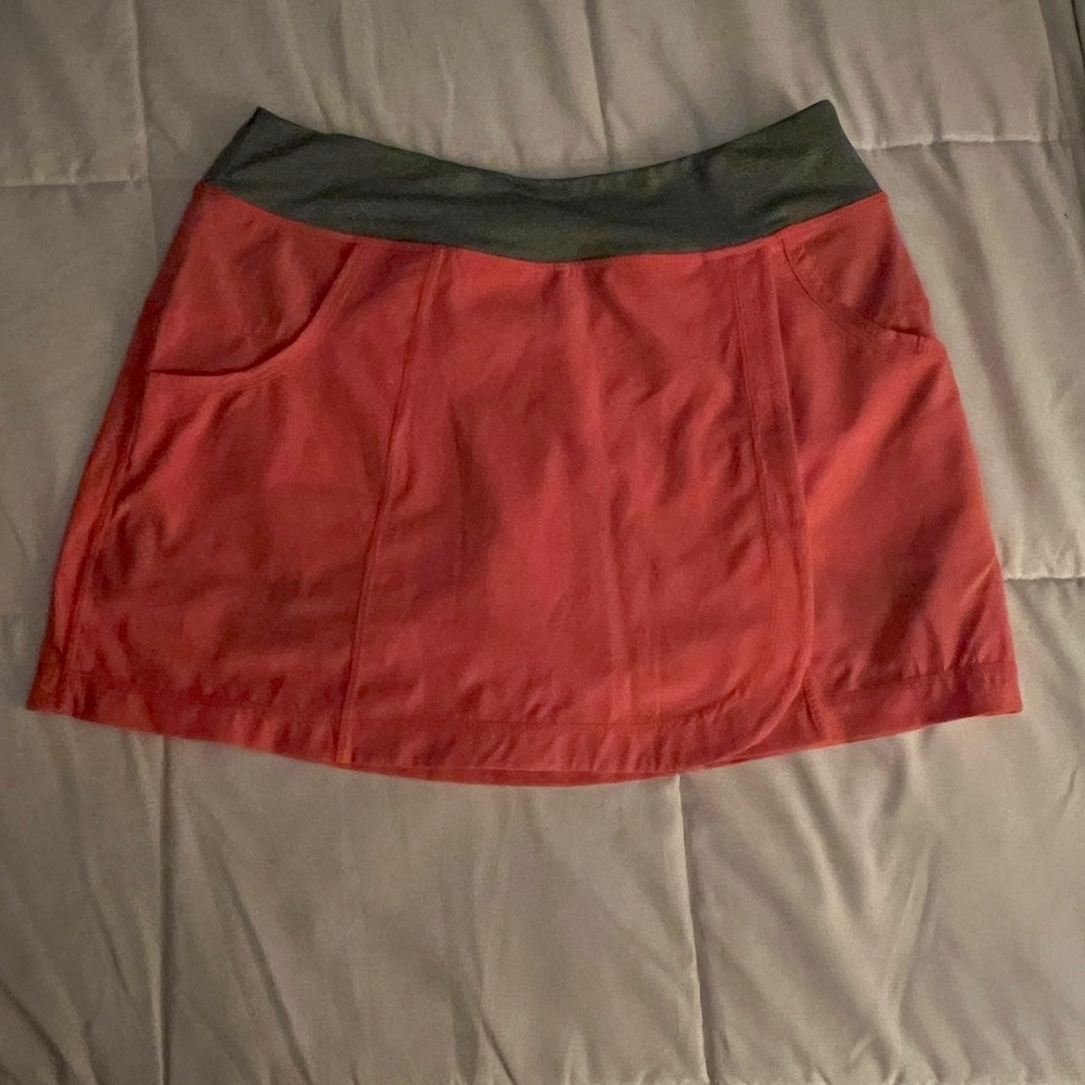 Kyodan athletic Skort skirt with pockets beautiful tangerine color, Size M